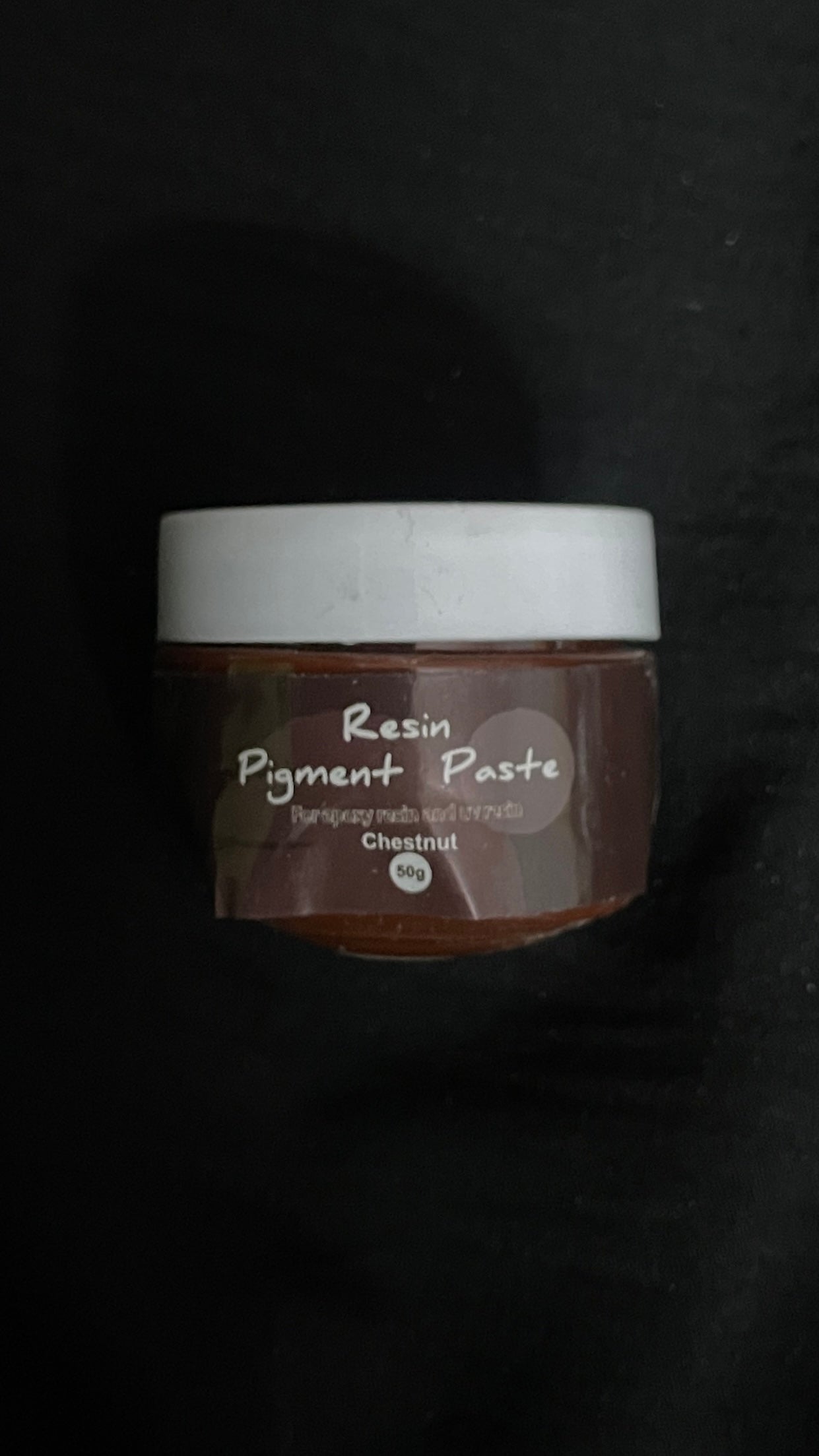 pigment color (chestnul )