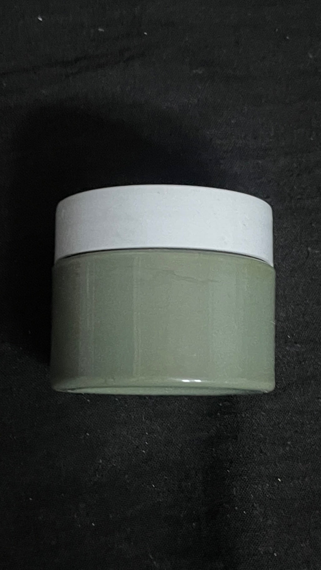 pigment(olive green)